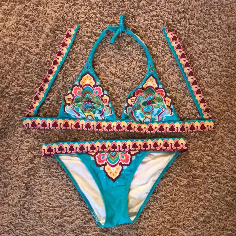 NWOT Victorias Secret Bikini